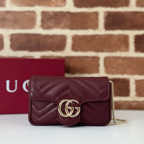 Gucci Maroon Chevron Crossbody Bag - Picture 1 of 6